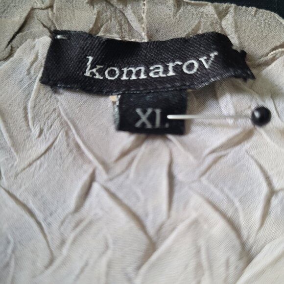 Komarov Beige Crinkle Maxi Dress – Size XL - Picture 9 of 11